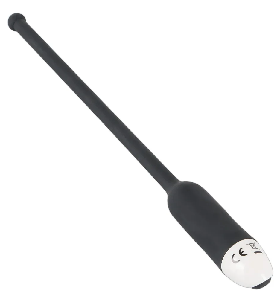 You2Toys Extra Lång Vibrerande Dilator i svart silikon, sedd snett från sidan med kulspetsen uppåt och den vita bassockeln nedåt